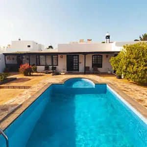 Luxury Alfred Puerto del Carmen (Lanzarote)